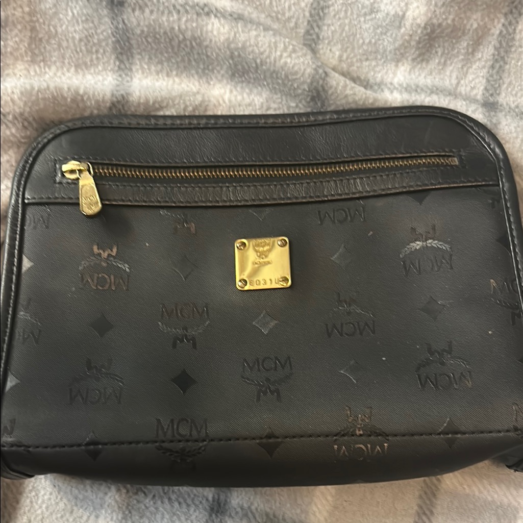 Mcm Black Leather Clutch
